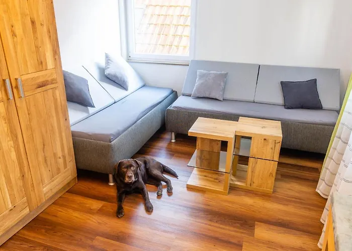 Gaestehaus Jagsttal 아파트호텔 3*