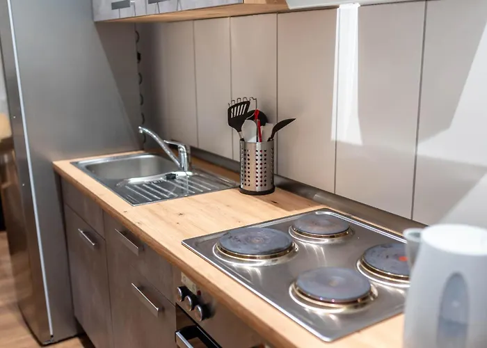 아파트호텔 Gaestehaus Jagsttal